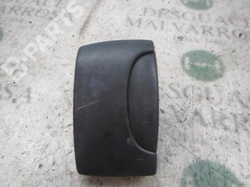 Used Exterior door handle Exterior door handle RENAULT KANGOO (KC0/1_) 1.9 dCi 4x4 (84 hp) 8740124 8740124