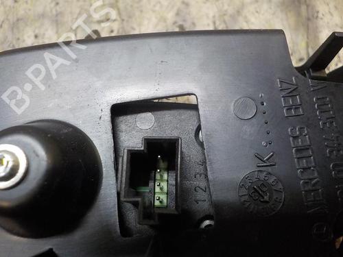 Right front window switch MERCEDES-BENZ E-CLASS (W211) E 270 CDI (211.016) | BP3855460I26 - Image 3