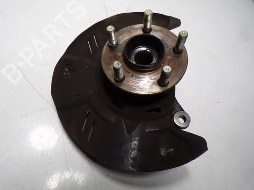 Left front steering knuckle SUBARU XV (_GP_) 1.6 i AWD (GP3, G33GP) (114 hp) 13627919