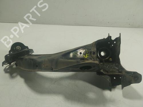 Used Right rear steering knuckle Right rear steering knuckle 19253672 19253672