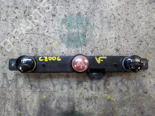 Used Warning switch Warning switch FIAT 500 (312_) 1.2 (312AXA1A) (69 hp) 3998355 3998355