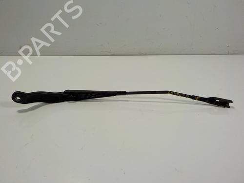 Front windshield wiper arm PORSCHE MACAN (95B) 3.0 S | BP12137921C143 