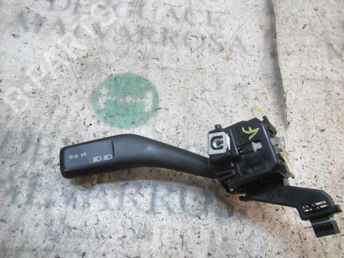 Used Steering column stalk SEAT LEON (1P1) 1.9 TDI (105 hp) 3843674