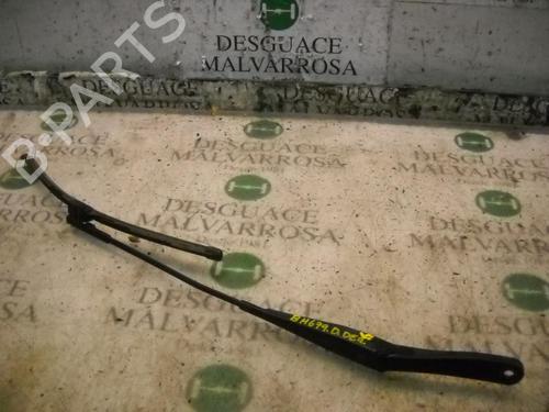 Used Front windshield wiper arm OPEL ASTRA H Estate (A04) [2004-2014]  3754743