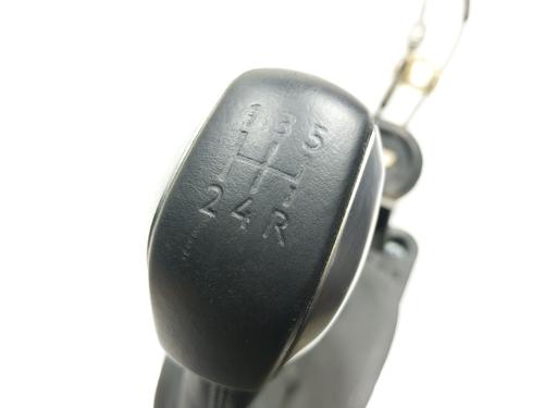 Gear lever PEUGEOT 2008 I (CU_) 1.2 PureTech 82 | BP19517860M90 