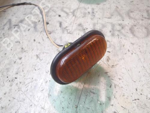 Used Right side indicator Right side indicator OPEL VIVARO A Van (X83) 2.5 DTI (F7) (135 hp) 11643342 11643342