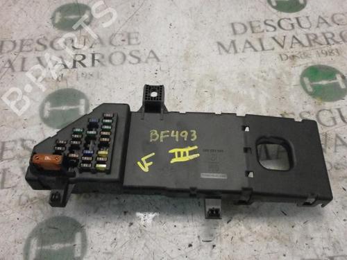 Used Fuse box Fuse box OPEL VECTRA C (Z02) 2.2 DTI 16V (F69) (125 hp) 3764103 3764103