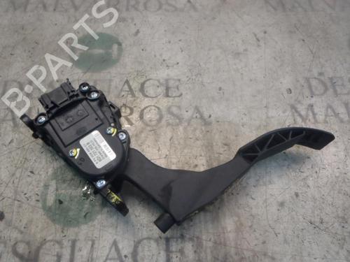 Used Pedal SEAT IBIZA III (6L1) 1.4 TDI (70 hp) 3800089