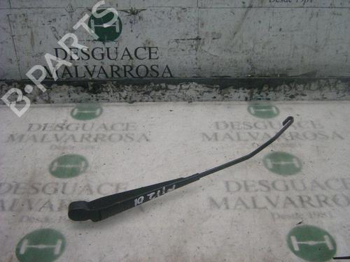 Used Front windshield wiper arm Front windshield wiper arm NISSAN TRADE Van 75 (75 hp) 3780333 3780333