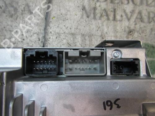 Radio JAGUAR XF I (X250) 2.7 D | BP4005625E6