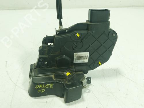 Rear right lock LAND ROVER DISCOVERY IV (L319) 3.0 SDV6 4x4 | BP28705913C99 