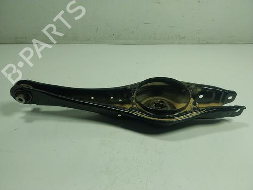 Used Right rear suspension arm Right rear suspension arm 17046600 17046600
