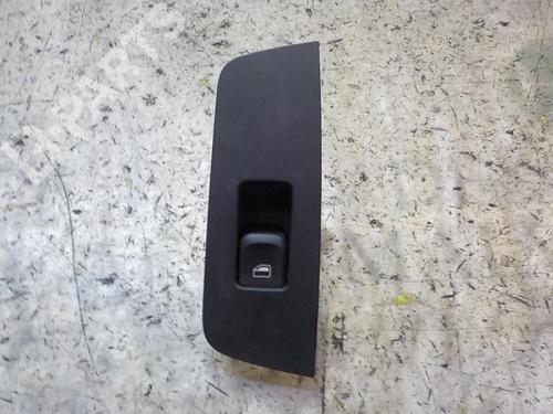 Used Right rear window switch Right rear window switch AUDI A1 Sportback (8XA, 8XF) 1.6 TDI (90 hp) 3848588 3848588