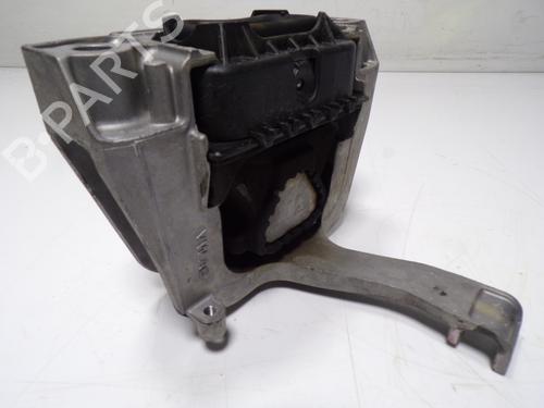 Used Engine mount Engine mount VW GOLF VII (5G1, BQ1, BE1, BE2) 1.5 TSI (150 hp) 12260977 12260977