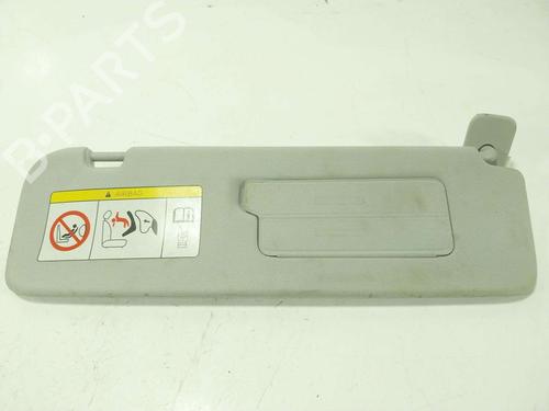 Used Right sun visor Right sun visor 39517619 39517619