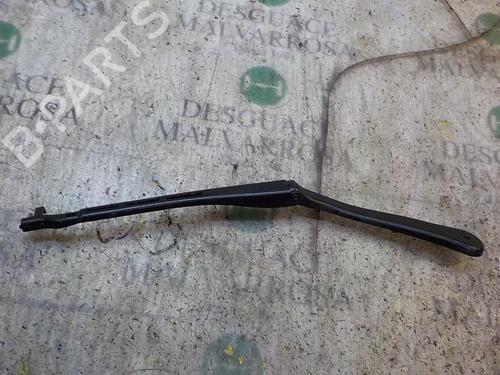 Used Front windshield wiper arm BMW 3 (E90) 320 d (177 hp) 3853026