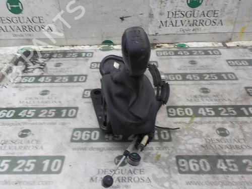 Used Gear lever Gear lever PEUGEOT 2008 I (CU_) 1.6 BlueHDi 100 (100 hp) 7411486 7411486