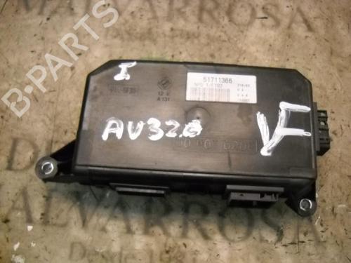 Used Electronic module FIAT STILO (192_) 1.9 D Multijet (100 hp) 3774948