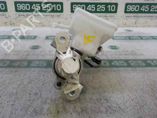 Used Brake master cylinder Brake master cylinder MERCEDES-BENZ A-CLASS (W176) [2012-2018] 6241091 6241091