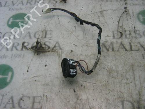 Venstre Foran elrute bryter OPEL TIGRA (S93) 1.4 16V (F07) (90 hp) 3742880