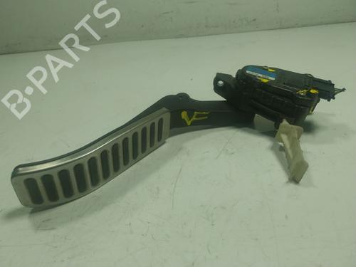 Used Pedal Pedal 17575821 17575821