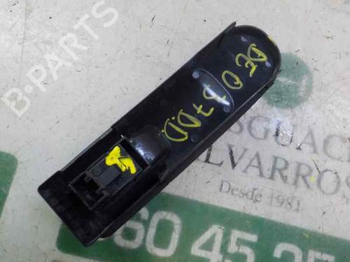 Right front window switch VW GOLF VI (5K1) 1.6 TDI | BP5270975I26 