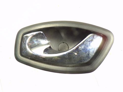 Used Front left interior door handle Front left interior door handle RENAULT ZOE (BFM_) ZOE (88 hp) 9053201 9053201
