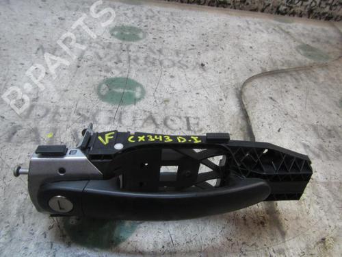 Used Front left exterior door handle Front left exterior door handle 3840747 3840747