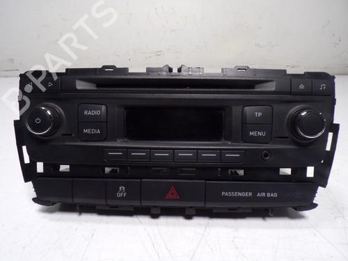 Used Radio SEAT IBIZA IV (6J5, 6P1) 1.6 TDI (90 hp) 13385531