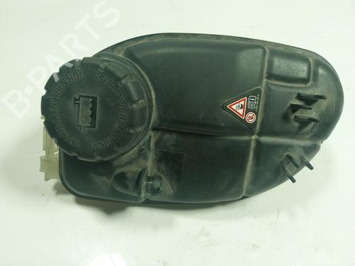 Used Expansion tank MERCEDES-BENZ GLA-CLASS (X156) GLA 180 (156.942) (122 hp) 17110274