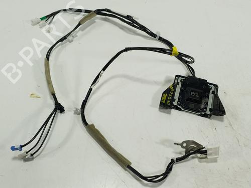 Used Electronic module Electronic module TOYOTA YARIS CROSS (MXP_) 1.5 Hybrid (MXPJ11) (131 hp) 36423327 36423327