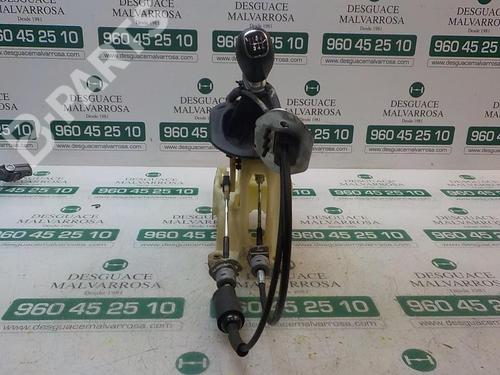 Used Manual gearbox selector Manual gearbox selector KIA SPORTAGE IV (QL, QLE) 1.7 CRDi (116 hp) 7411575 7411575