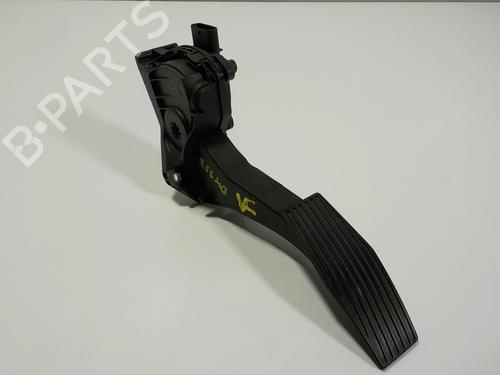 Used Pedal Pedal OPEL ASTRA K (B16) 1.2 Turbo (68) (110 hp) 12588496 12588496