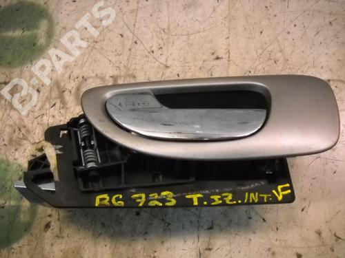 Used Rear left interior door handle Rear left interior door handle PEUGEOT 307 Break (3E) 2.0 HDI 110 (107 hp) 3788997 3788997