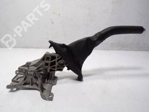 Used Hand brake Hand brake VOLVO V40 Hatchback (525) D2 (120 hp) 10375175 10375175