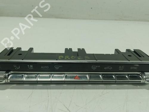 Used Climate control Climate control MERCEDES-BENZ CLA Shooting Brake (X118) CLA 200 (118.687) (163 hp) 26600924 26600924