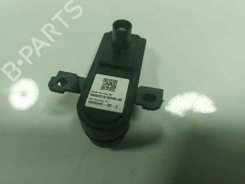 Electronic module TESLA MODEL Y (5YJY) Long Range All-wheel Drive | BP16665789M83 - Image 4