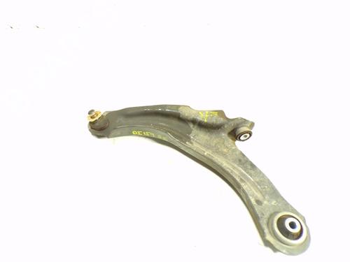 Venstre fortil bærearm Venstre fortil bærearm RENAULT CLIO IV (BH_) 0.9 TCe 90 (BHNF, BHMA, BHMH, BHJK, BHJR) (90 hp) 8621648 8621648