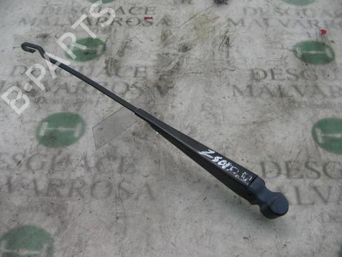 Used Front windshield wiper arm Front windshield wiper arm 3734810 3734810