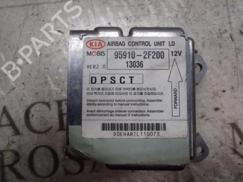 Used ECU airbags KIA CERATO I Hatchback (LD) 2.0 CRDi (112 hp) 4015801
