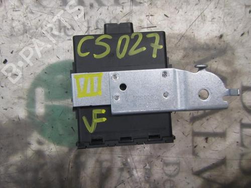 Used Electronic module Electronic module TOYOTA YARIS (_P9_) 1.4 D-4D (NLP90_, NLP90R) (90 hp) 4007764 4007764