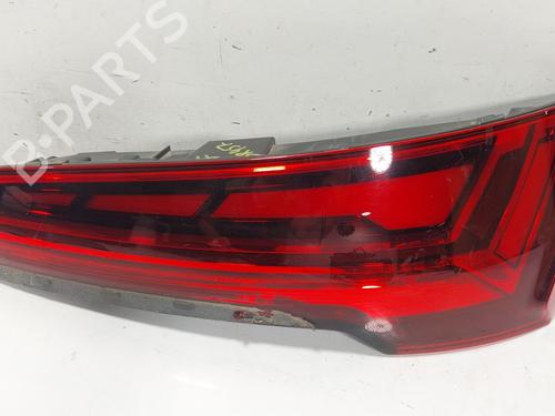 Feu arrière droit Feu arrière droit AUDI Q5 (FYB, FYG) 2.0 TDI (150 hp) 36476812 36476812