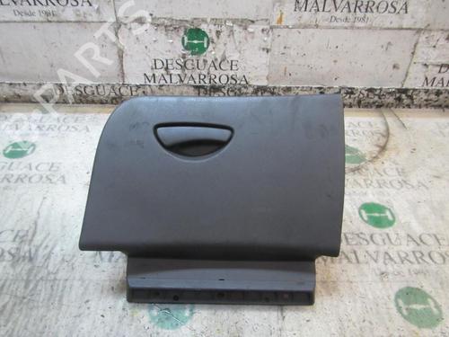 Boîte à gants FORD FOCUS I (DAW, DBW) 1.8 Turbo DI / TDDi (90 hp) 3843280