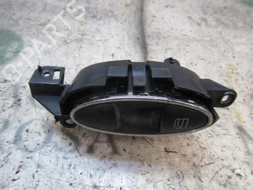 Used Left rear window switch Left rear window switch MERCEDES-BENZ E-CLASS (W211) E 280 CDI (211.020) (190 hp) 3839517 3839517