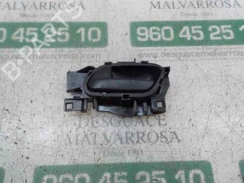 Used Front left interior door handle Front left interior door handle PEUGEOT EXPERT Van (VF3A_, VF3U_, VF3X_) [2007-2026] 4715689 4715689