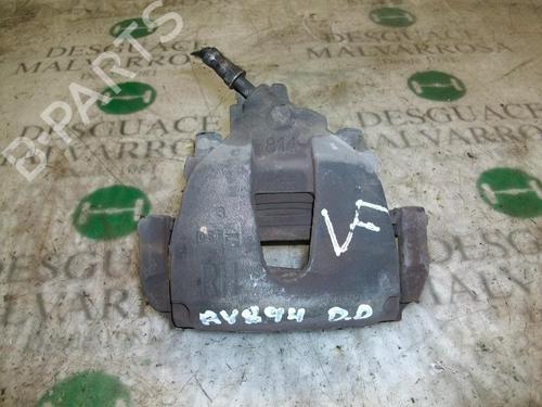 Used Right front brake caliper Right front brake caliper FORD FOCUS C-MAX (DM2) 1.6 TDCi (109 hp) 11545122 11545122
