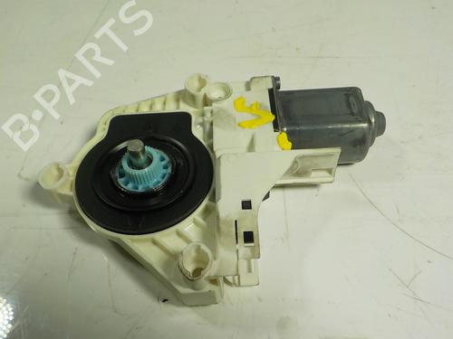 Right rear window motor AUDI A1 (8X1, 8XK) 1.0 TFSI | BP15721807E22 