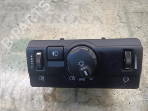 Used Headlight switch Headlight switch LAND ROVER FREELANDER 2 (L359) 2.2 eD4 (150 hp) 4015247 4015247