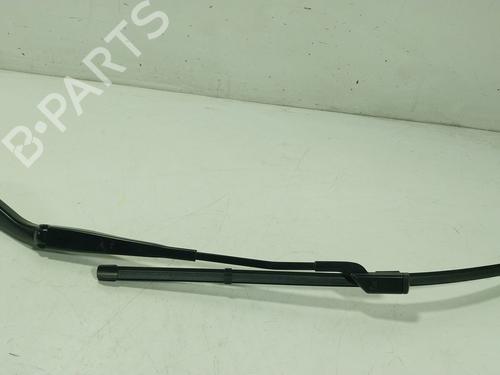 front-windshield-wiper-arm-bmw-7-g70-2022-34539204 main image