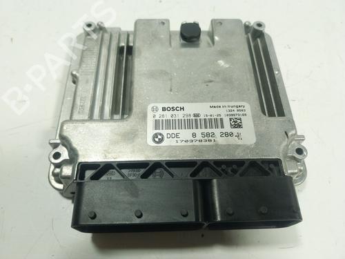 Used Engine control unit (ECU) BMW 3 (F30, F80) 316 d (116 hp) 24574376